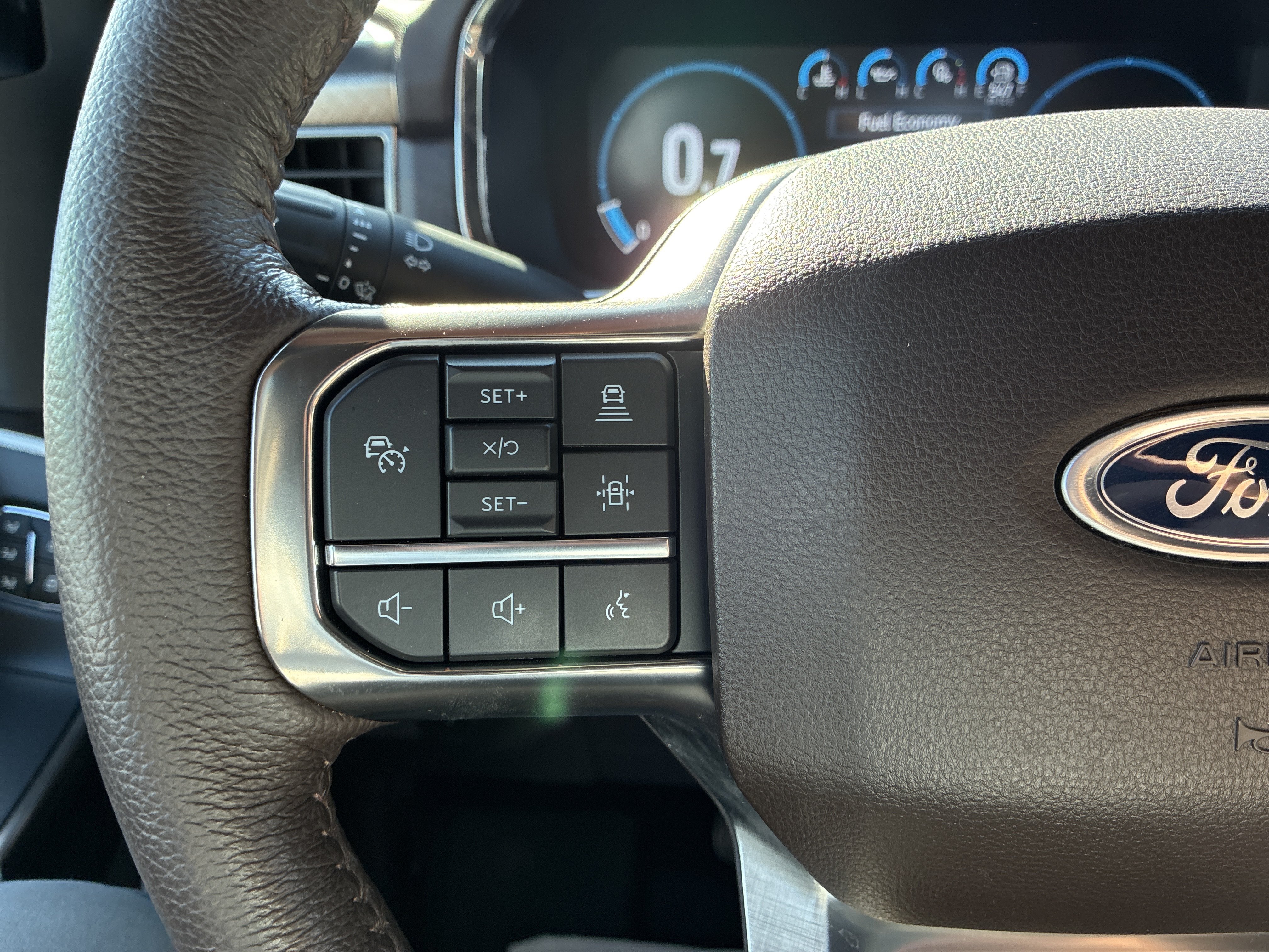 Used 2022 Ford F150 King Ranch w/ Equipment Group 601A High AWD/4WD image 19