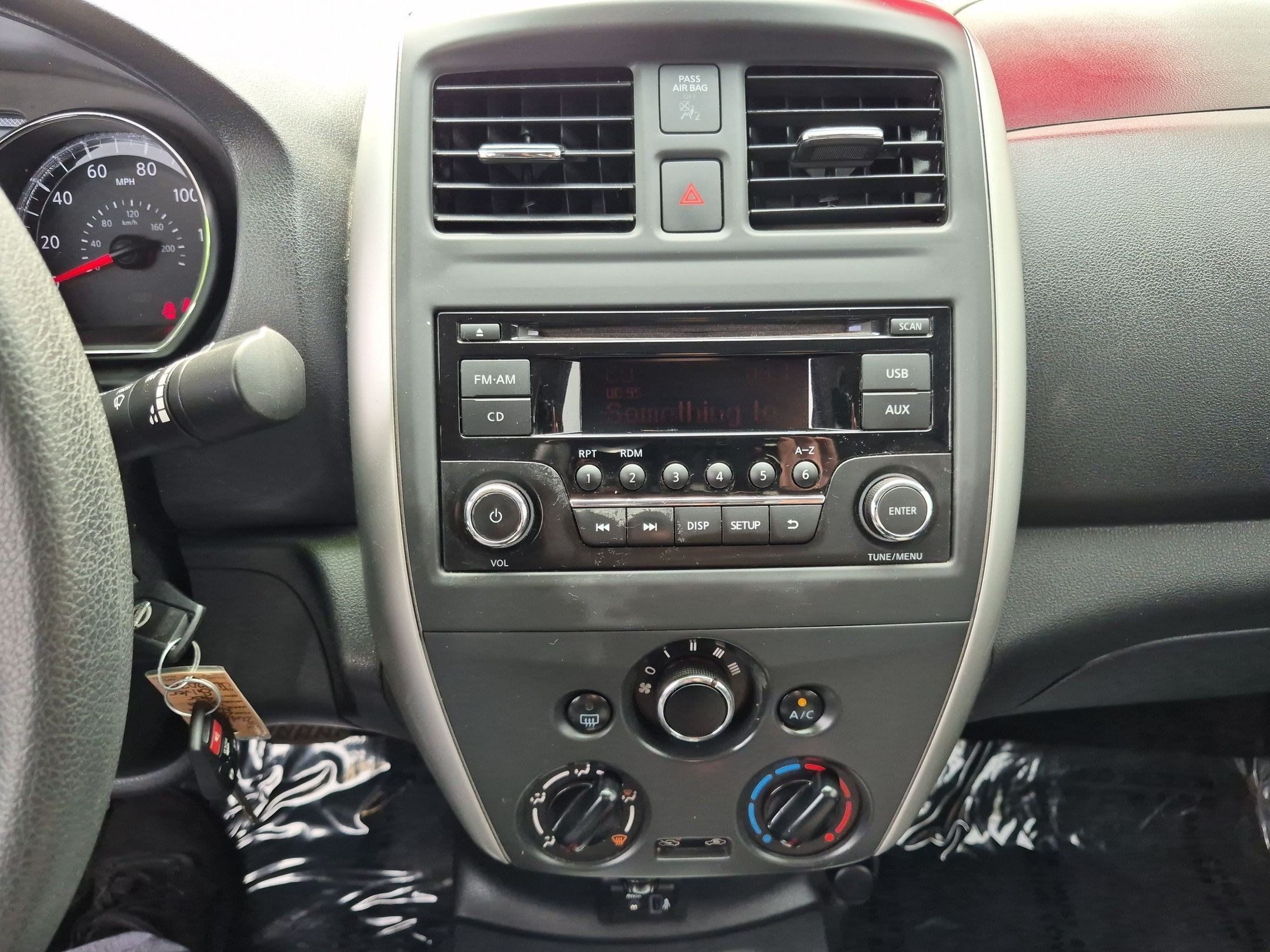 Used 2018 Nissan Versa SV FWD image 18