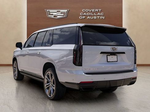 Certified 2026 Cadillac Escalade ESV Sport w/ Touring Package AWD/4WD image 3