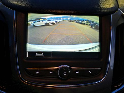 Used 2019 Chevrolet Cruze LS image 31