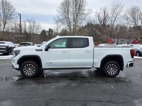 Used 2022 GMC Sierra 1500 AT4 w/ AT4 Premium Package image 5