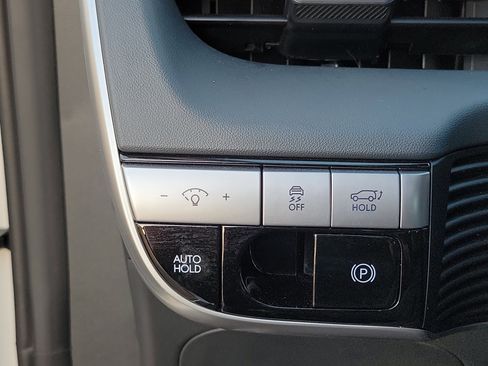 Certified 2024 Hyundai Ioniq 5 SEL image 17