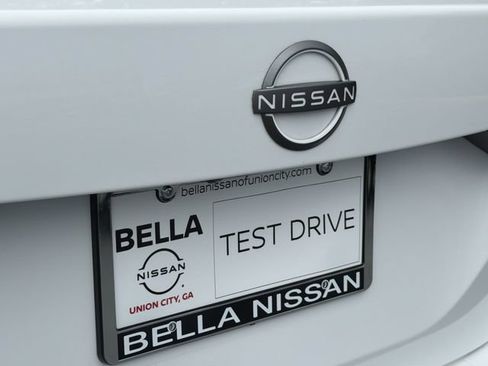 Used 2024 Nissan Sentra S FWD image 27