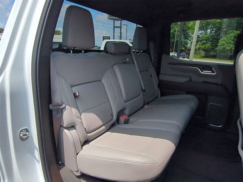 Certified 2022 GMC Sierra 1500 SLT w/ X31 Off-Road Package image 22