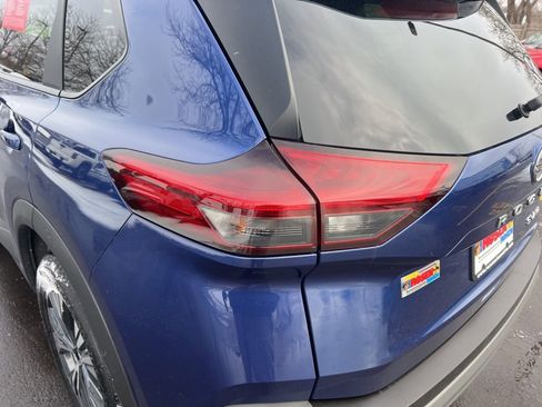 Certified 2023 Nissan Rogue SV image 35