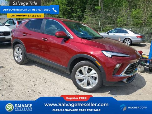 Used 2025 Buick Encore GX Preferred w/ Comfort Package AWD/4WD image 5