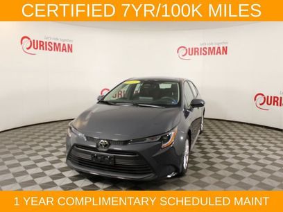 Used 2025 Toyota Corolla LE w/ LE Premium Package