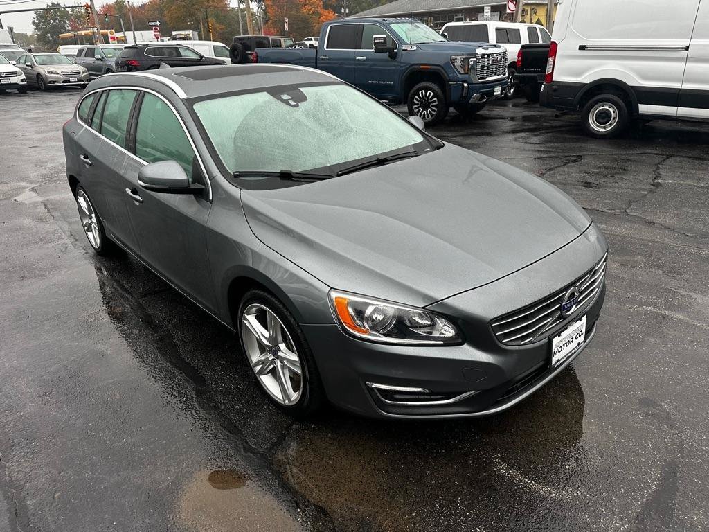 Used 2016 Volvo V60 T5 Premier AWD/4WD image 6