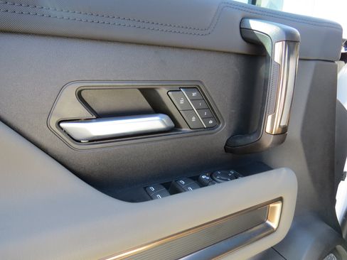 Used 2023 GMC Hummer EV Edition 1 AWD/4WD image 26