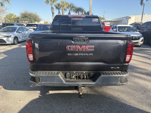Used 2023 GMC Sierra 1500 SLE w/ Preferred Package image 6