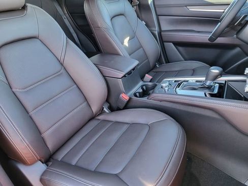 New 2025 MAZDA CX-5 Signature image 4