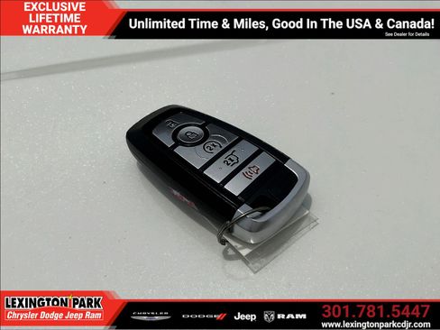 Used 2022 Ford Edge ST-Line AWD/4WD image 32