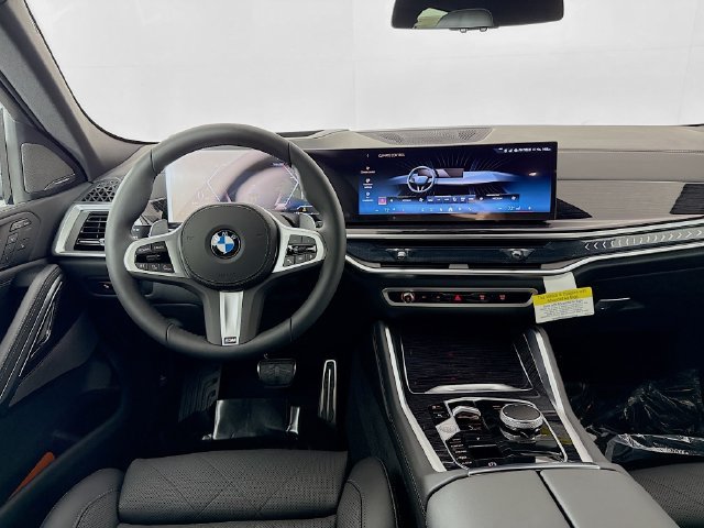 Used 2026 BMW X6 xDrive40i w/ Climate Comfort Package AWD/4WD image 24