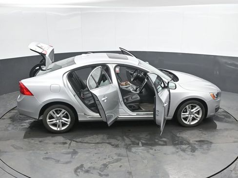 Used 2014 Volvo S60 T5 image 27