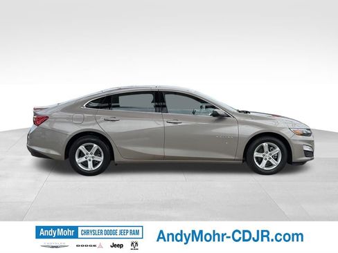 Used 2022 Chevrolet Malibu LS w/ Driver Confidence Package II FWD image 8