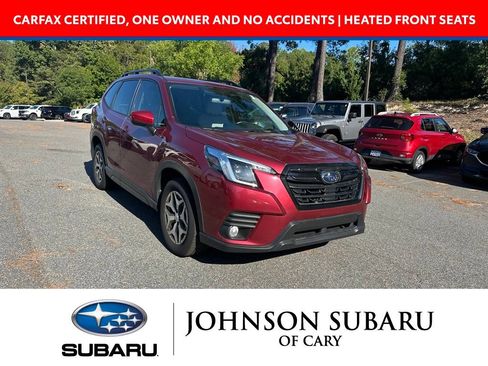 Used 2022 Subaru Forester Premium AWD/4WD image 1