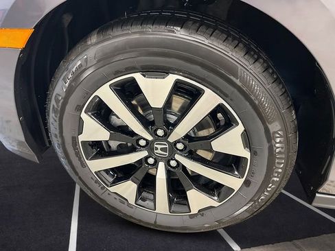 New 2026 Honda Odyssey EX-L image 10