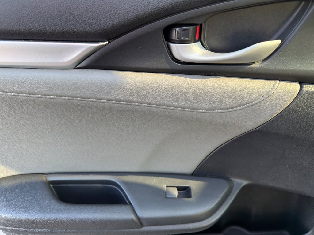 Used 2016 Honda Civic EX-L image 29