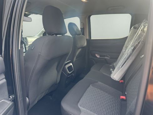New 2025 Ford Ranger XLT w/ Chrome Accent Package AWD/4WD image 10