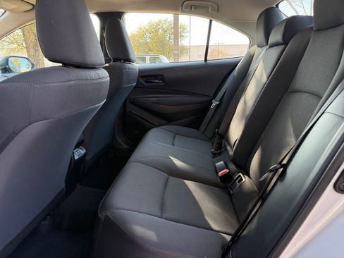 Used 2025 Toyota Corolla LE FWD image 25