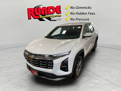 New 2026 Chevrolet Equinox LT w/ Convenience Package II image 3