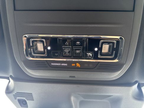 Used 2023 Lincoln Corsair Reserve w/ Equipment Group 201A FWD image 20