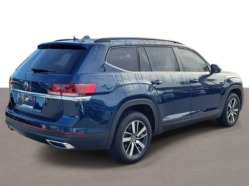 Certified 2023 Volkswagen Atlas SE FWD image 4