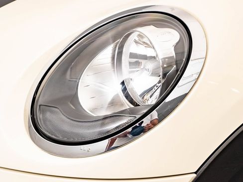 Used 2018 MINI Cooper 2-Door Hardtop FWD image 14