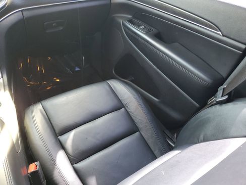 Used 2018 Jeep Grand Cherokee Limited image 16