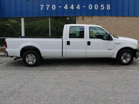 Used 2006 Ford F250 Lariat image 26