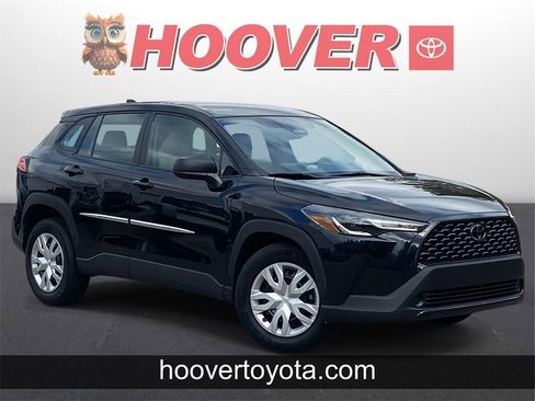 Used 2025 Toyota Corolla Cross L image 1