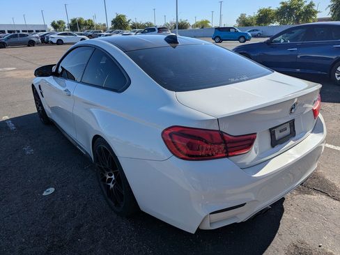 Used 2018 BMW M4 Coupe RWD image 8