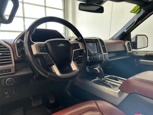 Used 2018 Ford F150 Platinum AWD/4WD image 9
