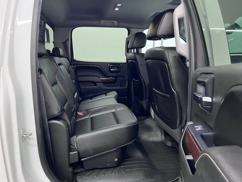 Used 2015 GMC Sierra 1500 SLT w/ SLT Crew Cab Value Package AWD/4WD image 25