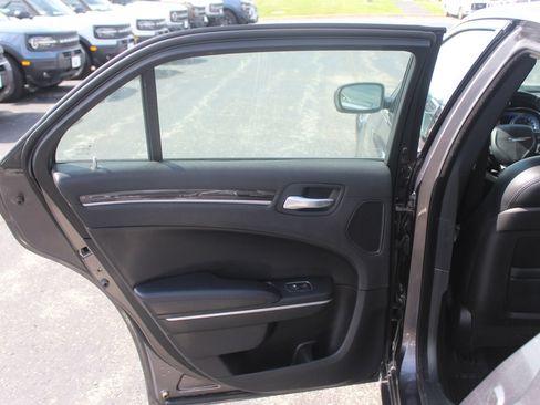 Used 2015 Chrysler 300 Limited w/ 300 Premium Group AWD/4WD image 20