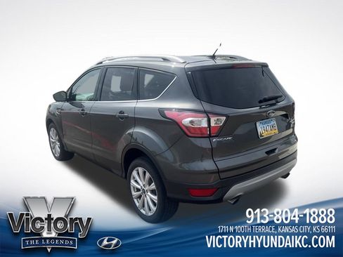 Used 2017 Ford Escape Titanium AWD/4WD image 7