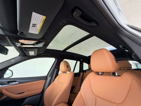 Certified 2024 BMW X3 sDrive30i w/ Convenience Package RWD image 29