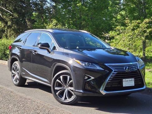 Used 2018 Lexus RX 450hL Premium w/ Premium Package AWD/4WD image 2