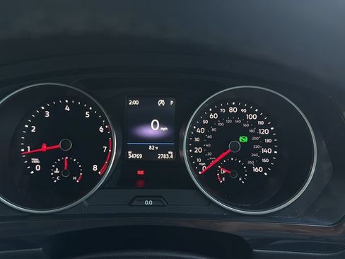 Certified 2020 Volkswagen Tiguan SE R-Line FWD image 36