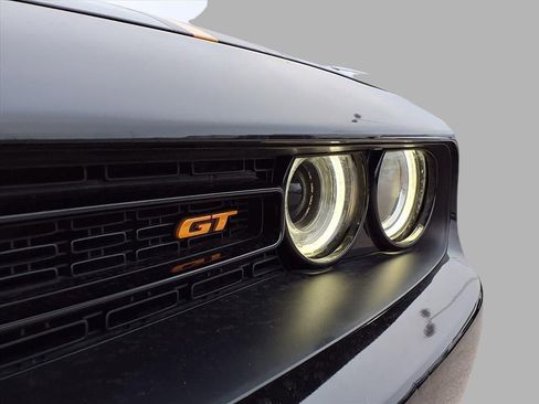 Used 2022 Dodge Challenger GT w/ Plus Package image 21