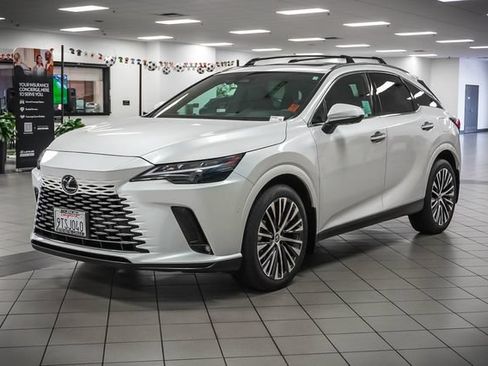 Certified 2025 Lexus RX 350 w/ Convenience Package AWD/4WD image 4