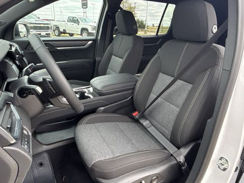 New 2026 GMC Acadia Elevation w/ Black Edition FWD image 19
