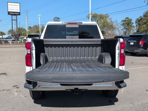Used 2019 Chevrolet Silverado 1500 LTZ w/ LTZ Plus Package image 4