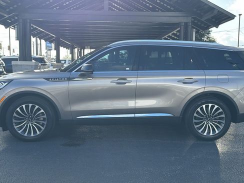 Used 2020 Lincoln Aviator Reserve w/ Equipment Group 201A RWD image 7