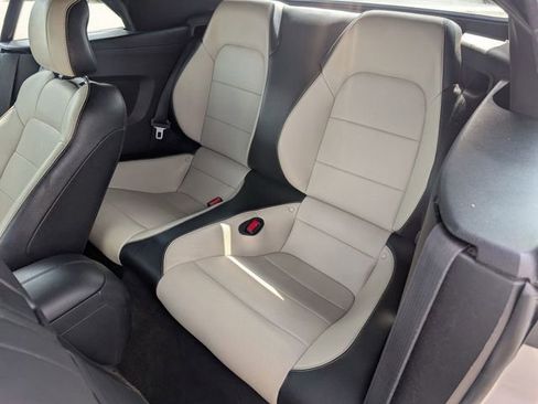 Used 2017 Ford Mustang GT Premium image 24