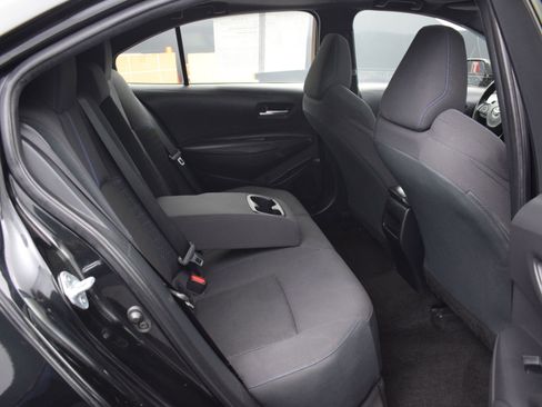 Used 2022 Toyota Corolla SE image 11