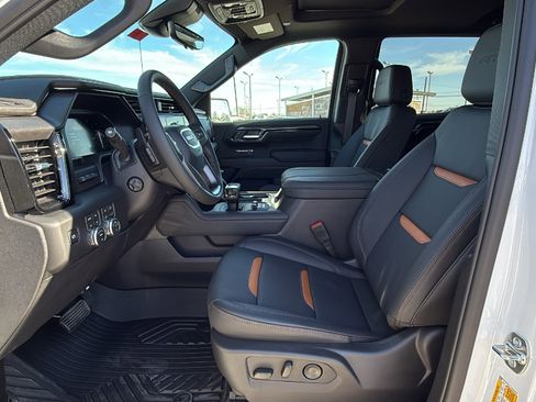 New 2026 GMC Sierra 1500 AT4 w/ AT4 Premium Package image 11