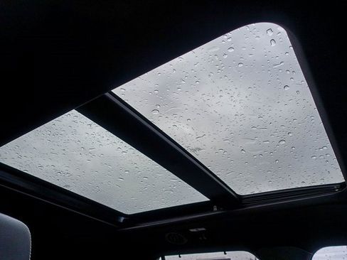 Used 2022 Ford Explorer ST w/ Equipment Group 401A image 3