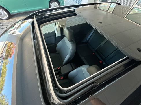 New 2026 Volkswagen Taos SE image 43