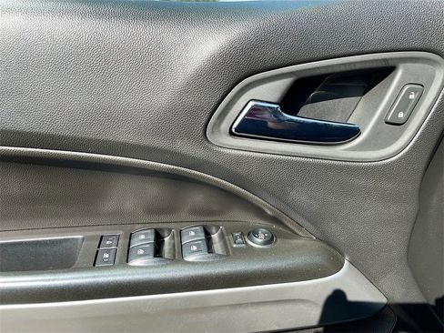 Used 2019 Chevrolet Colorado LT w/ LT Convenience Package image 17